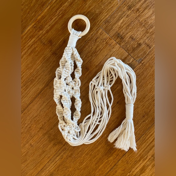 Macramé Plant Holder - Picture 3 of 3